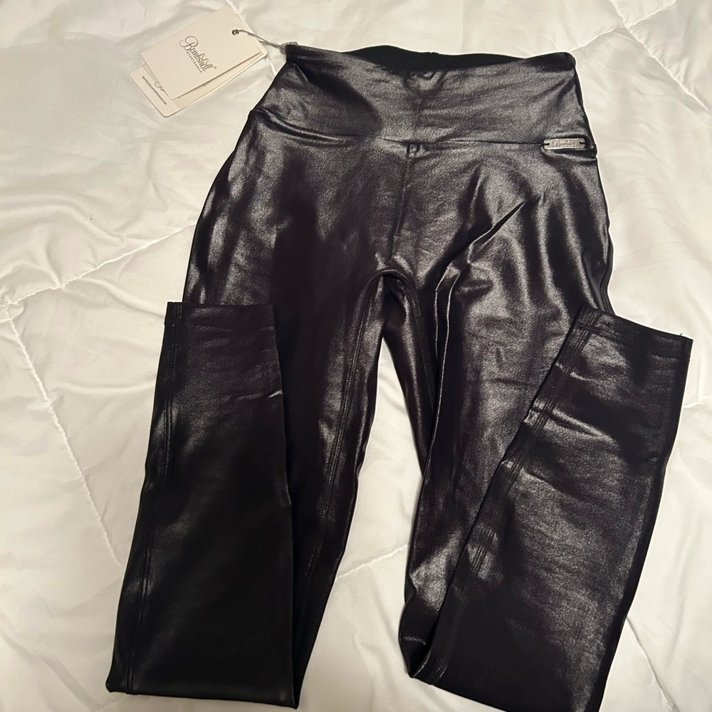 Bombshell Black Gloss legging